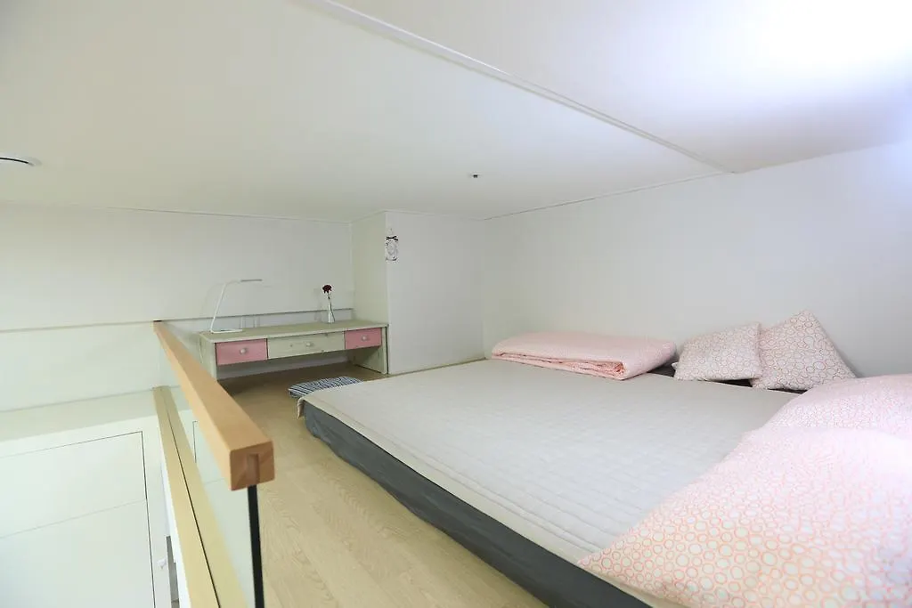 Lotte World Lake View Loft Seoul Apartment